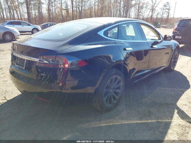 2017 TESLA MODEL S 5YJSA1E21HF221383 Photo 3