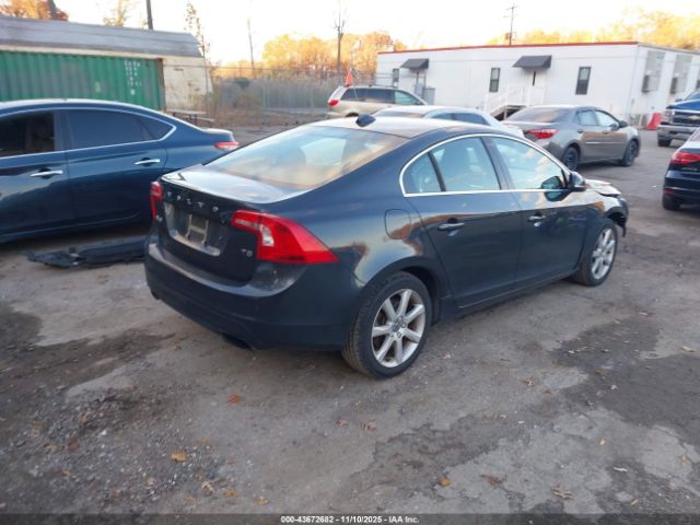 2016 VOLVO S60 YV126MFK2G2405194 Photo 3