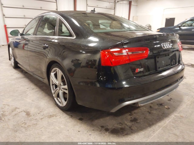 2014 AUDI S6 WAUF2AFC4EN076467 Photo 2