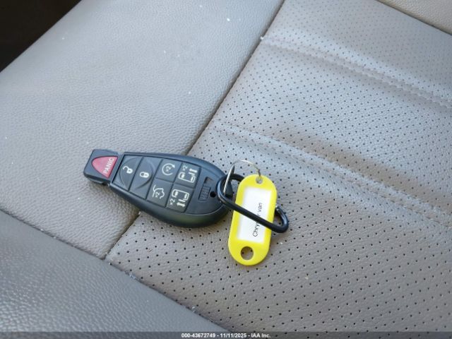 2014 CHRYSLER TOWN & COUNTRY 2C4RC1CG8ER374284 Photo 10