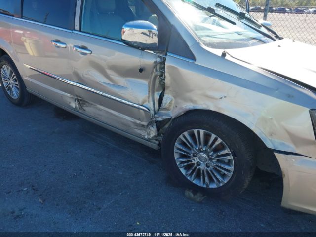 2014 CHRYSLER TOWN & COUNTRY 2C4RC1CG8ER374284 Photo 5