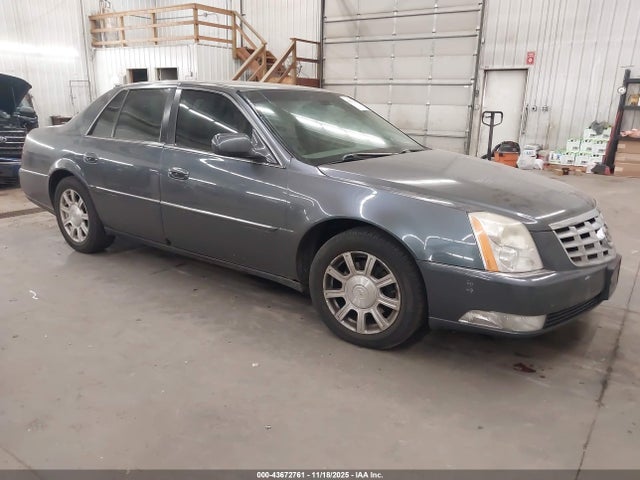 2010 CADILLAC DTS 1G6KA5EY2AU122437 Photo 0