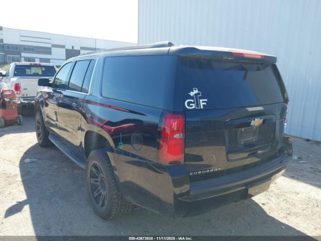 2016 CHEVROLET SUBURBAN 1GNSCHKC8GR163983 Photo 2