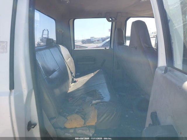 43672849 :رقم المزاد ، 1FTWW30R18EE42552 vin ، 2008 Ford F-350 King Ranch/lariat/xl/xlt مزاد بيع