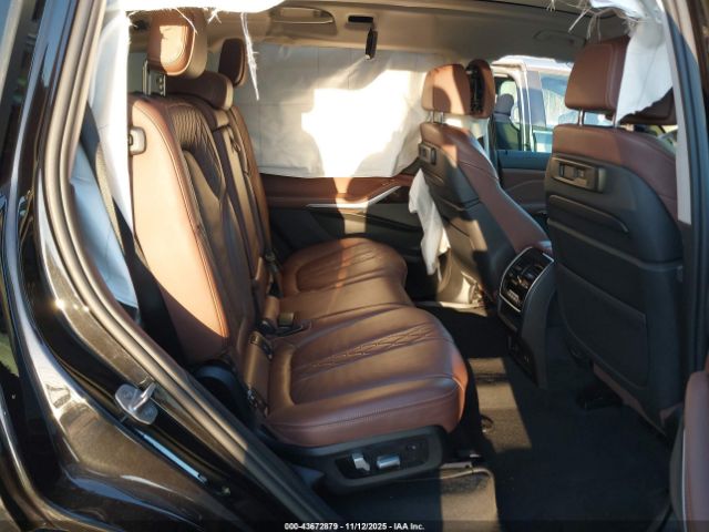 2020 BMW X7 5UXCW2C08L9C70744 Photo 7