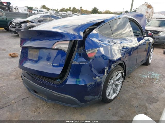 2020 TESLA MODEL Y 5YJYGDEE3LF023076 Photo 3