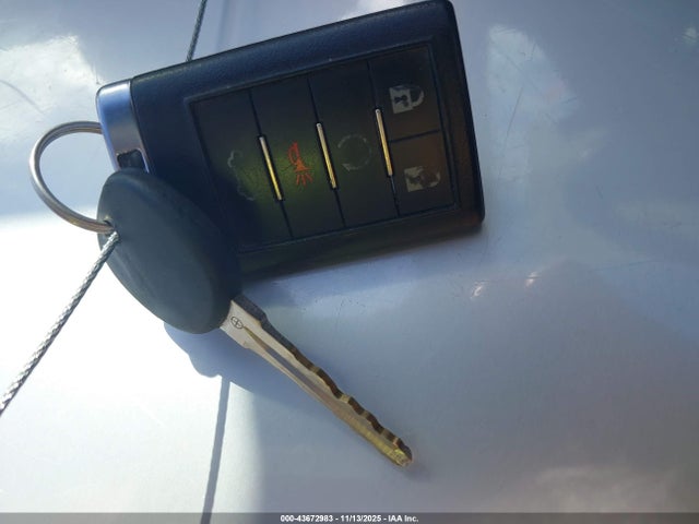 43672983 :رقم المزاد ، 1G6KD57Y48U133521 vin ، 2008 Cadillac Dts 1sd مزاد بيع