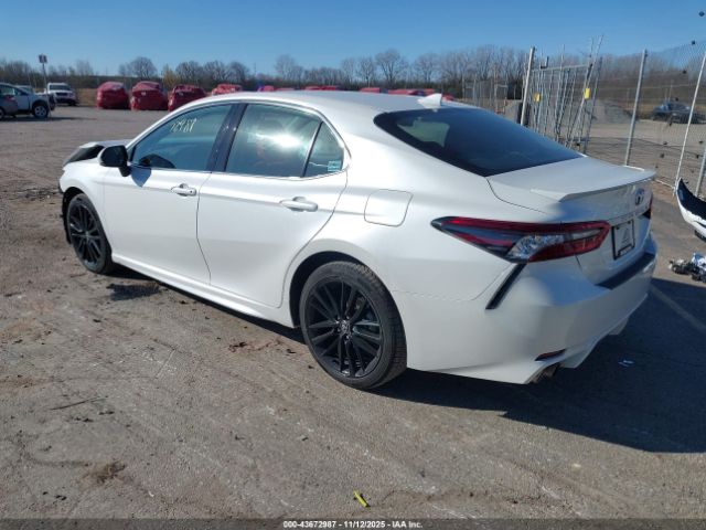 2024 TOYOTA CAMRY HYBRID 4T1K31AK7RU622991 Photo 2
