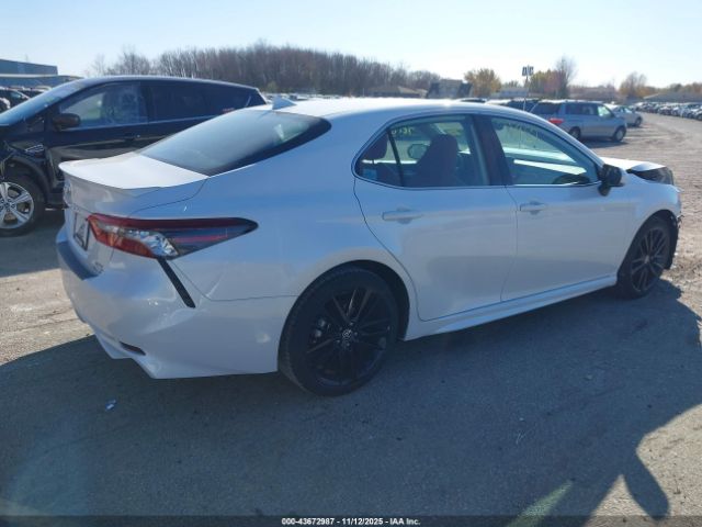 2024 TOYOTA CAMRY HYBRID 4T1K31AK7RU622991 Photo 3