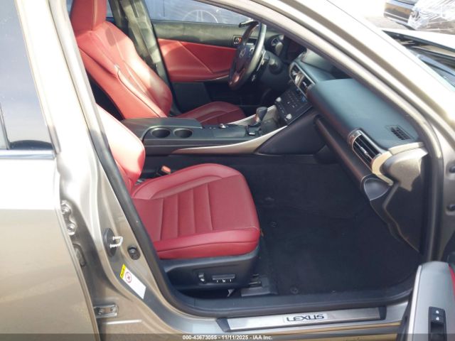 2015 LEXUS IS 350 JTHBE1D29F5019846 Photo 4