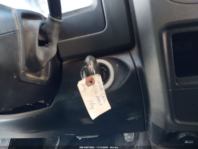 2017 RAM 2500 3C6UR5CJ4HG590551 Photo 10