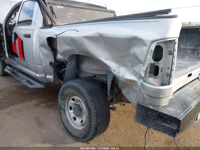 2017 RAM 2500 3C6UR5CJ4HG590551 Photo 5