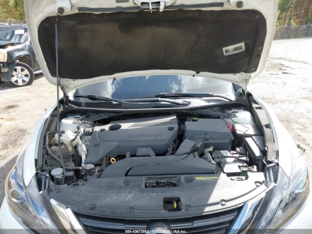 2017 NISSAN ALTIMA 1N4AL3AP7HC131547 Photo 9