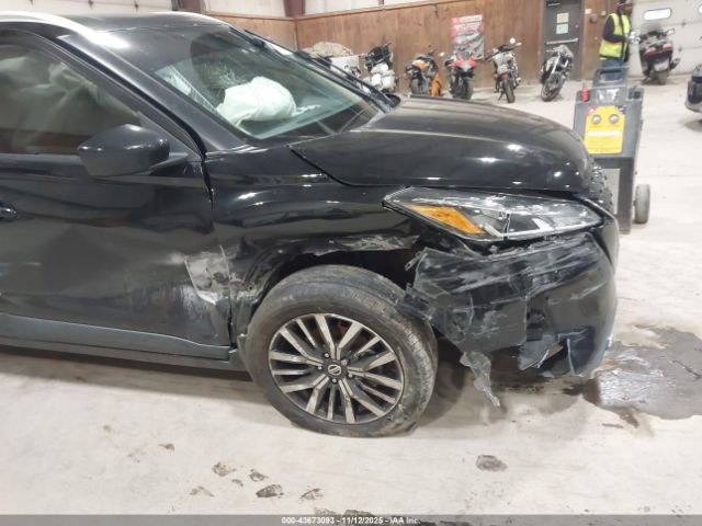 2021 NISSAN KICKS 3N1CP5CV4ML541643 Photo 5