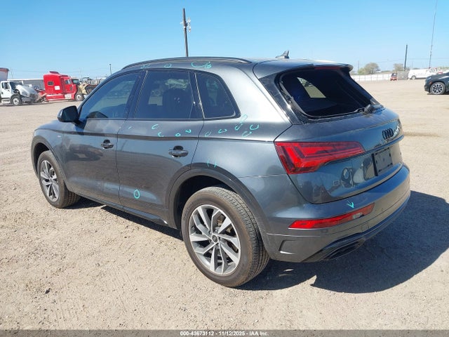 2024 AUDI Q5 WA1GAAFY8R2113916 Photo 2