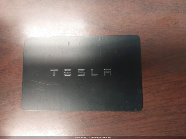 2024 TESLA MODEL 3 5YJ3E1ET5RF783452 Photo 10