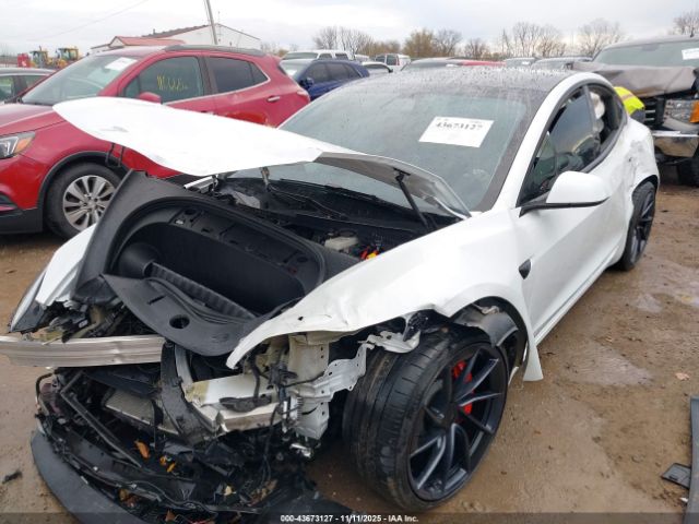 2024 TESLA MODEL 3 5YJ3E1ET5RF783452 Photo 1