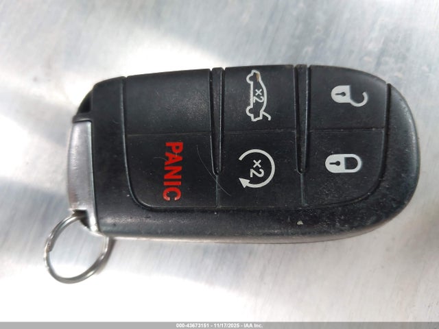 Auction sale of the 2019 Dodge Charger Sxt Rwd, vin: 2C3CDXBG3KH653056, lot number: 43673151