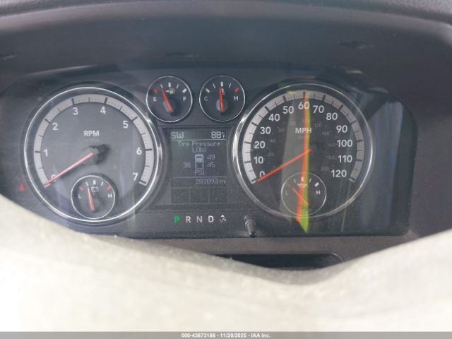 2010 DODGE RAM 1500 1D7RB1CP1AS190161 Photo 6