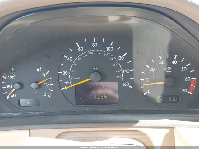 2001 Mercedes-benz E 430 4m მანქანა იყიდება აუქციონზე, vin: WDBJF83J11X046952, აუქციონის ნომერი: 43673201