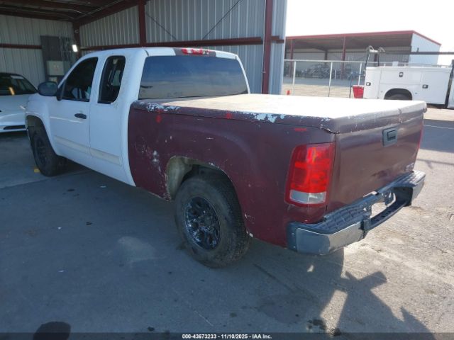 2011 GMC SIERRA 1500 1GTR1UEA2BZ120765 Photo 2