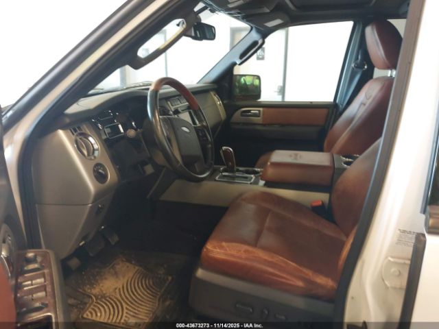 2010 FORD EXPEDITION 1FMJU1J51AEA34358 Photo 4