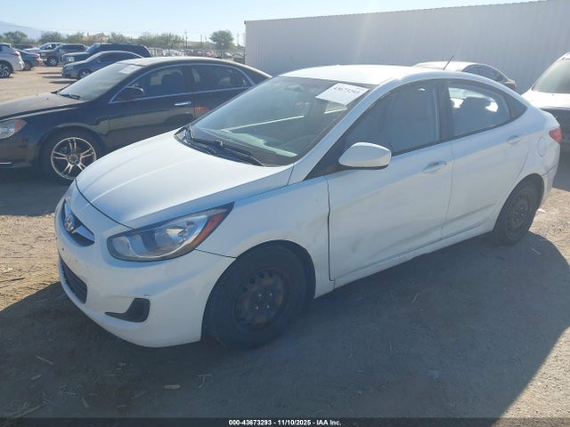2013 HYUNDAI ACCENT KMHCT4AE9DU480880 Photo 1