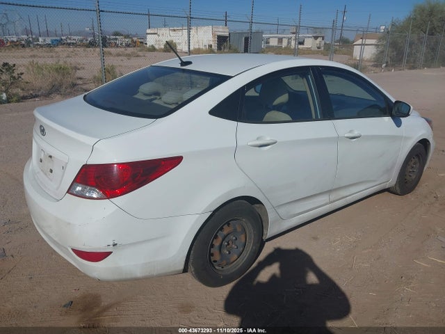 2013 HYUNDAI ACCENT KMHCT4AE9DU480880 Photo 3