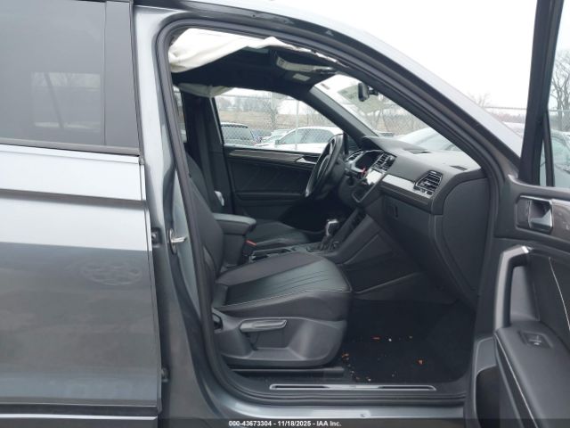 2022 VOLKSWAGEN TIGUAN 3VVCB7AX9NM078438 Photo 4