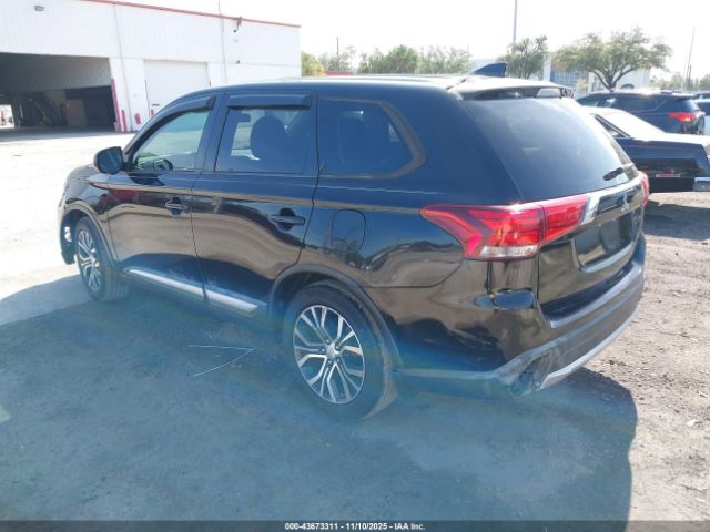 2017 MITSUBISHI OUTLANDER JA4AD2A34HZ014739 Photo 2
