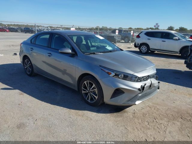 2023 KIA FORTE 3KPF24AD3PE608058
