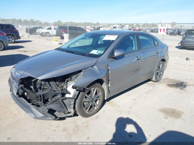 2023 KIA FORTE 3KPF24AD3PE608058 Photo 1