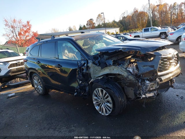 2024 TOYOTA HIGHLANDER HYBRID 5TDEBRCH4RS637554