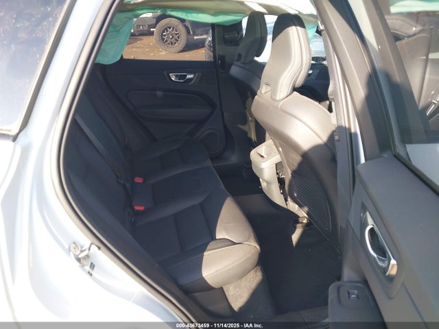 2025 VOLVO XC60 YV4M12RC1S1056501 Photo 7