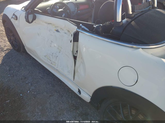 2014 MINI ROADSTER WMWSY9C57ET432679 Photo 5