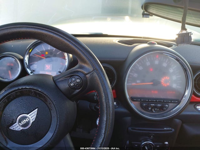 2014 MINI ROADSTER WMWSY9C57ET432679 Photo 6