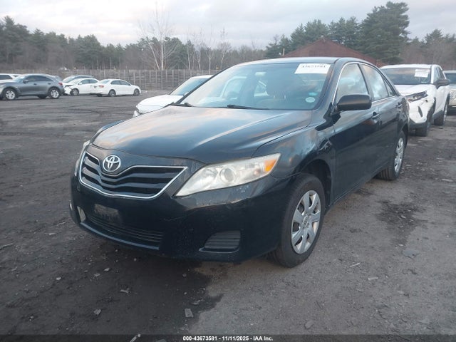 2010 TOYOTA CAMRY 4T4BF3EK1AR037766 Photo 1