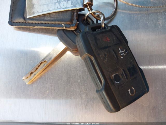 2021 CHEVROLET SILVERADO 1500 1GCPWBEK8MZ289486 Photo 10