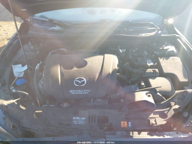 2018 MAZDA MAZDA3 3MZBN1V31JM185917 Photo 9