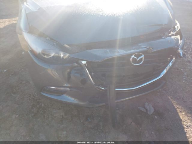 2018 MAZDA MAZDA3 3MZBN1V31JM185917 Photo 5