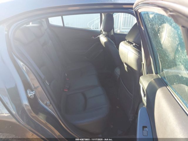 2018 MAZDA MAZDA3 3MZBN1V31JM185917 Photo 7