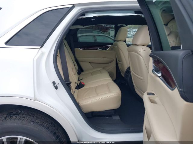 2019 CADILLAC XT5 1GYKNDRSXKZ289001 Photo 7