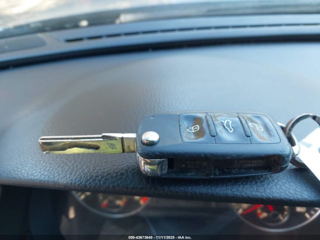 2015 VOLKSWAGEN PASSAT 1VWAT7A39FC111714 Photo 10