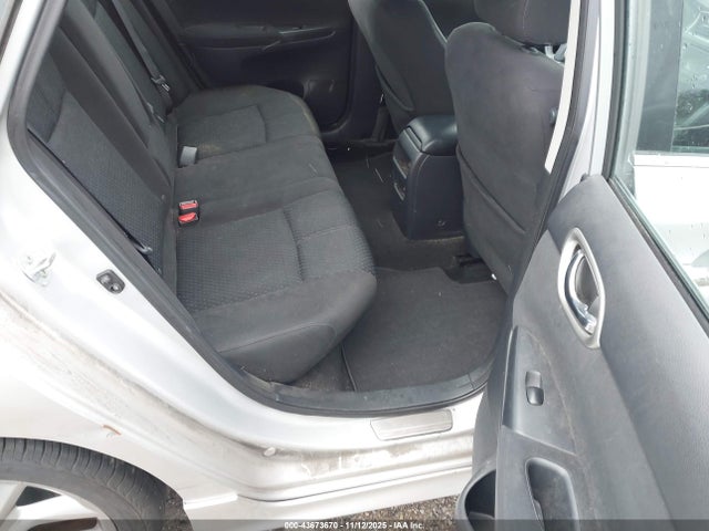 43673670 :رقم المزاد ، 3N1AB7AP3EY232997 vin ، 2014 Nissan Sentra Sr مزاد بيع