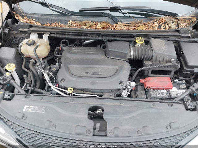 43673698 :رقم المزاد ، 2C4RC1GG2LR139502 vin ، 2020 Chrysler Pacifica Red S Edition مزاد بيع