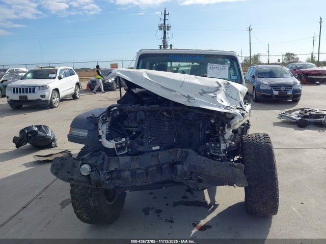 1C4HJXDN9PW531820 Jeep Wrangler 4-door Willys 4x4