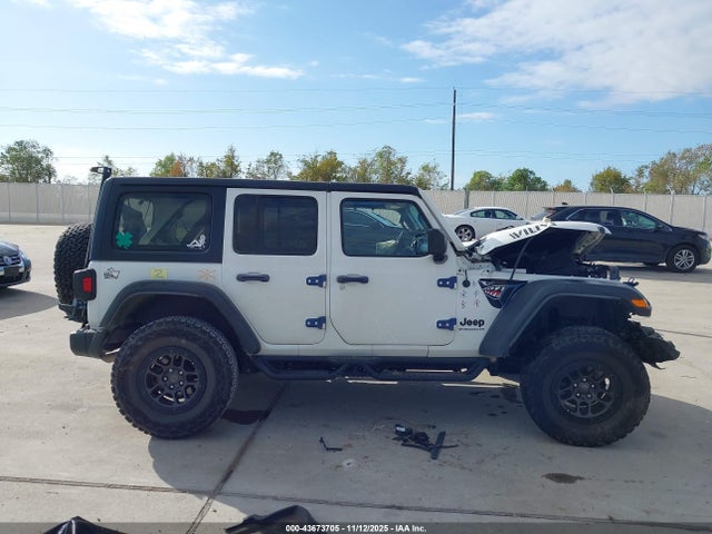 1C4HJXDN9PW531820 Jeep Wrangler 4-door Willys 4x4