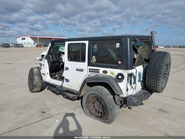 1C4HJXDN9PW531820 Jeep Wrangler 4-door Willys 4x4