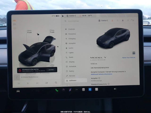 2025 TESLA MODEL Y 7SAYGDED1SF227013 Photo 6