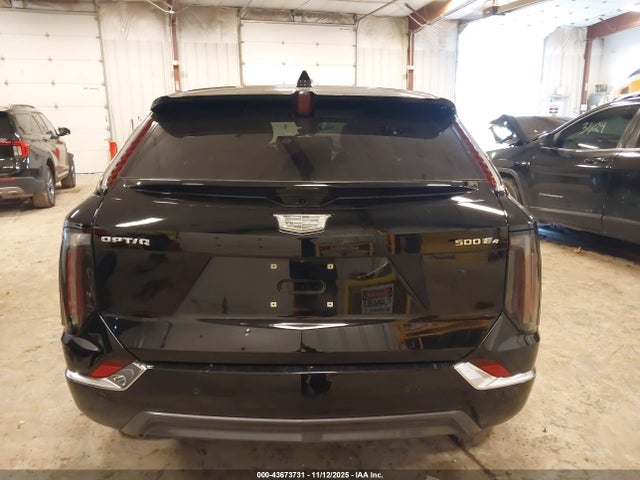 3GYK3BMR2SS209590 Cadillac Optiq Luxury 1 Awd